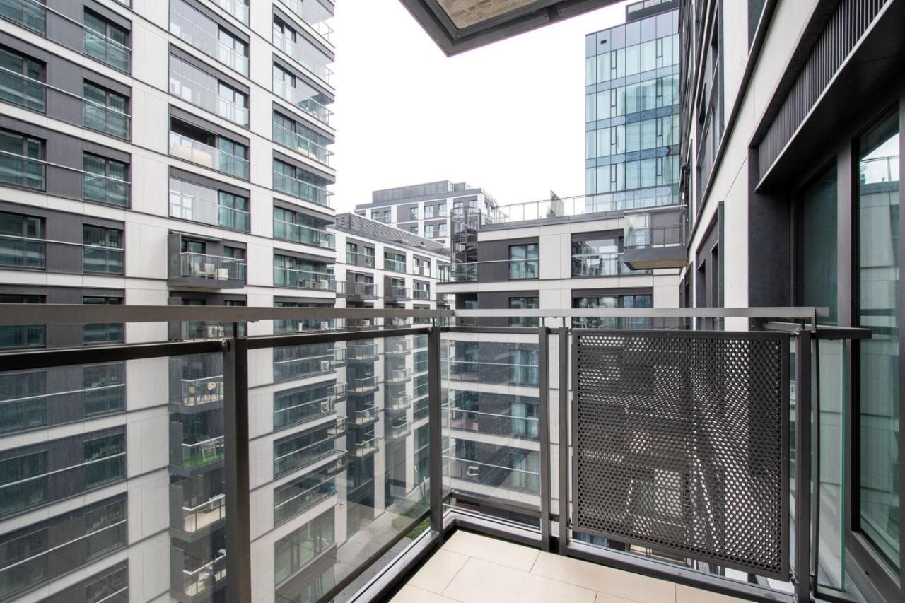 Warsaw Night Apartments Menica Residence ภายนอก รูปภาพ